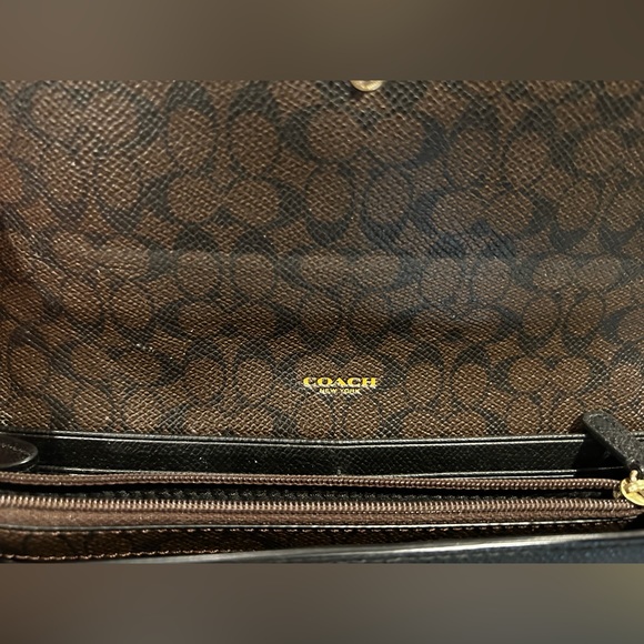 Coach Black Crossgrain Leather Wallet Gently Used Excellent Condition - Picture 6 of 6